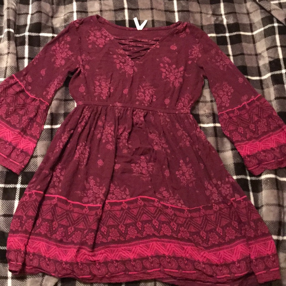 VERY CUTW DRESS